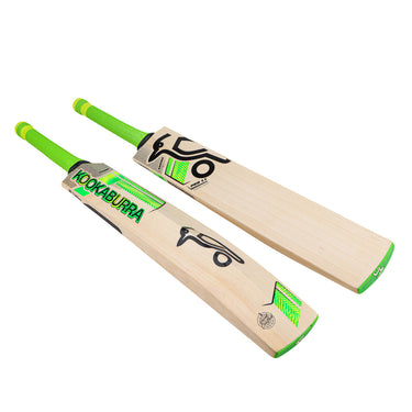 Kookaburra Kahuna Pro 1.1 Players Select Junior Cricket Bat