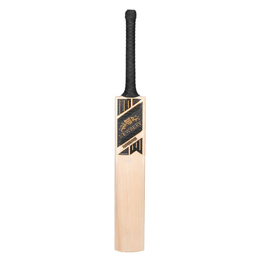 Newbery Navarone Grade 1 Cricket Bat