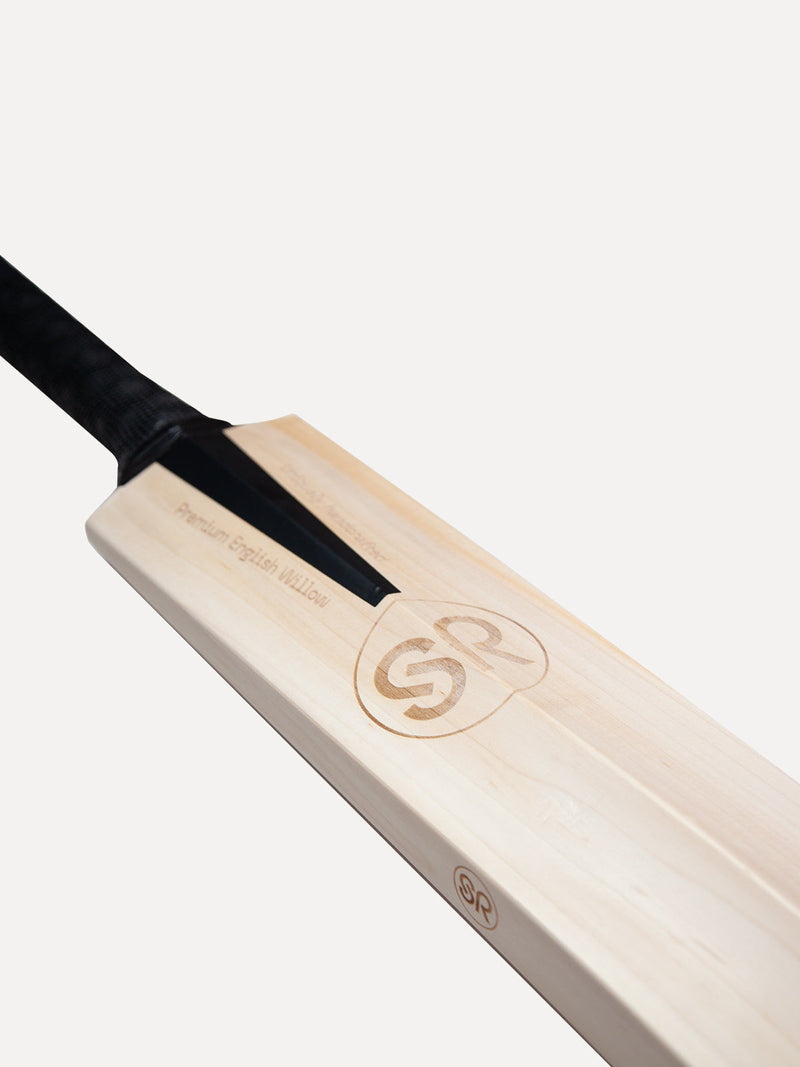 SR 72 Black Bird Cricket Bat