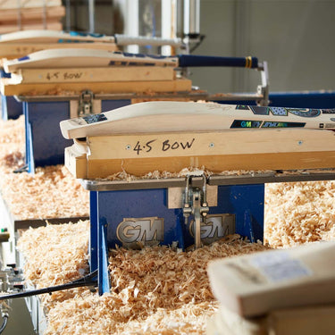 Gunn & Moore James Vince Players Edition Cricket Bat