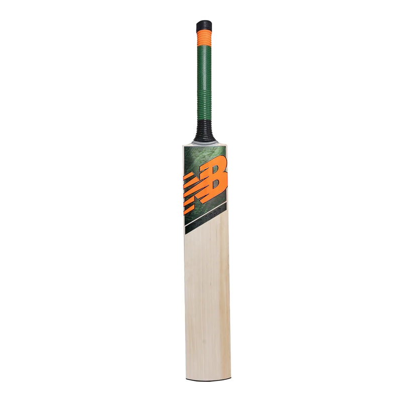 New Balance DC 1280 Junior Cricket Bat